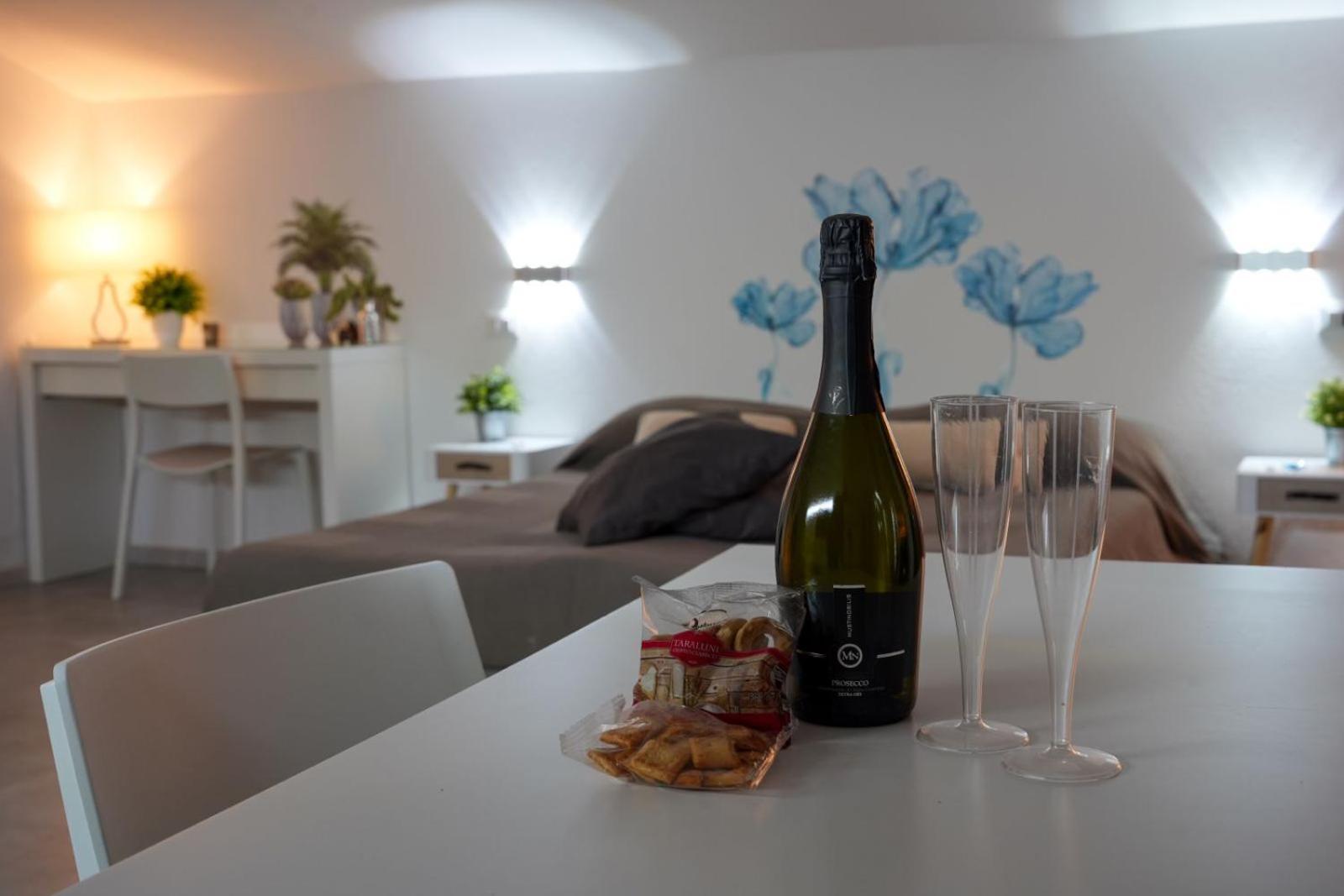 Afrodite Loft Eros เวโรนา ภายนอก รูปภาพ
