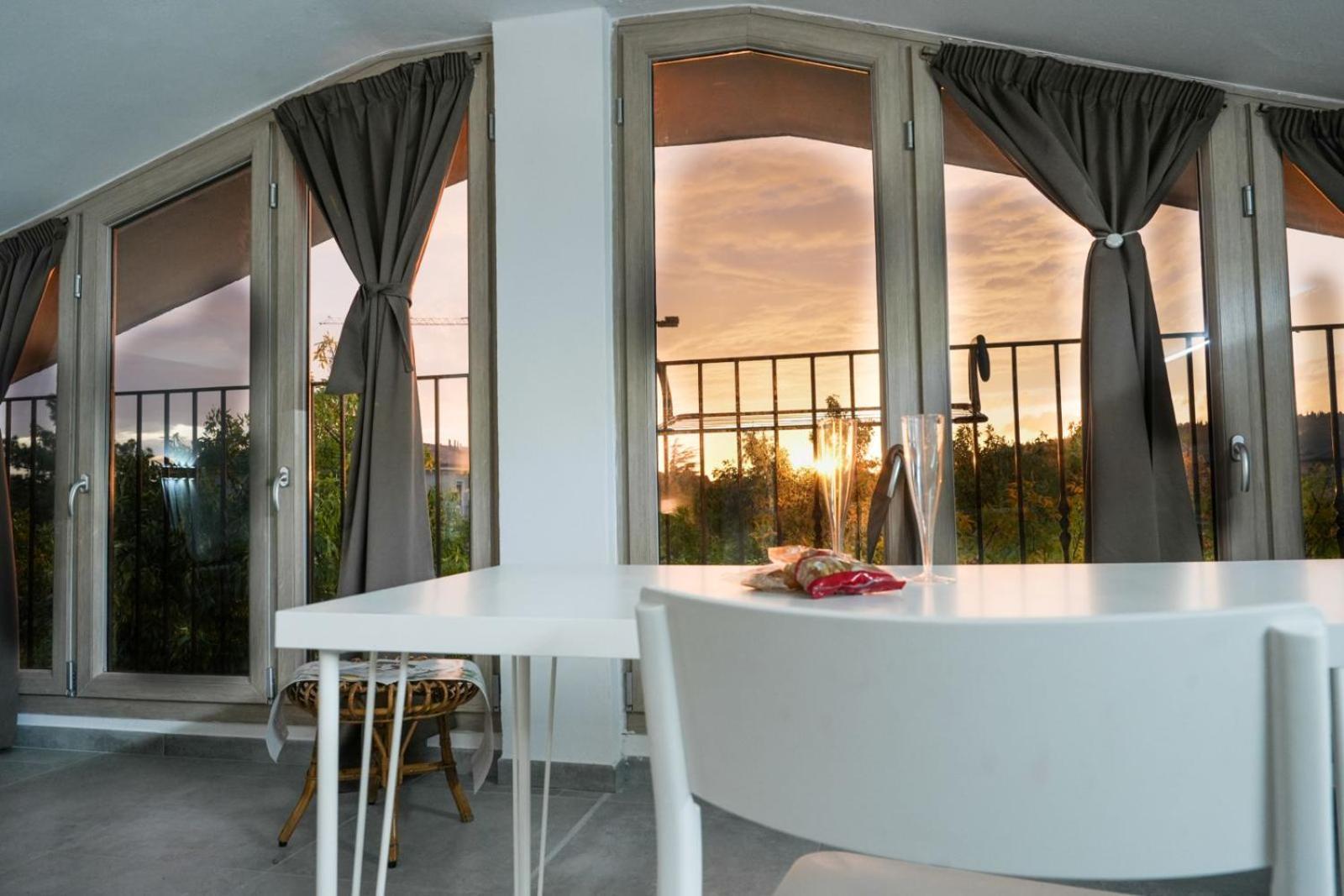 Afrodite Loft Eros เวโรนา ภายนอก รูปภาพ